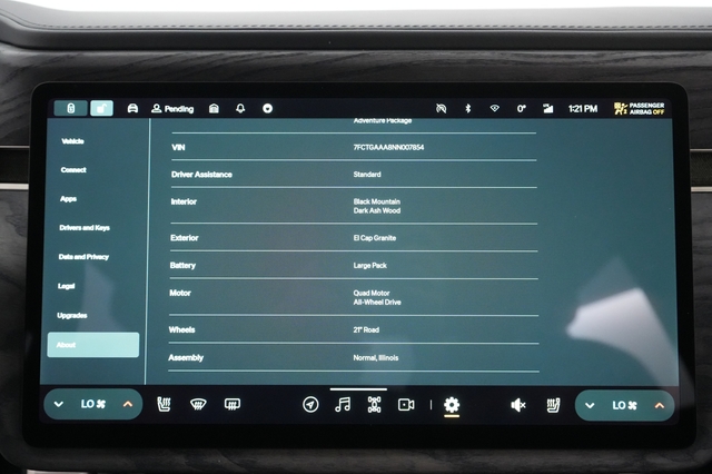 2022 Rivian R1T