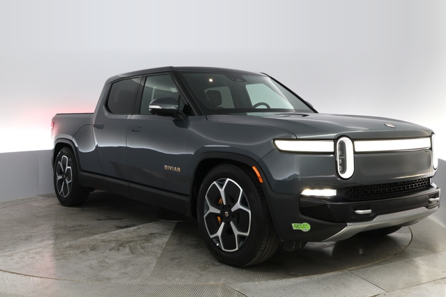 2022 Rivian R1T