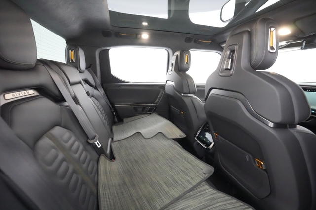 2022 Rivian R1T