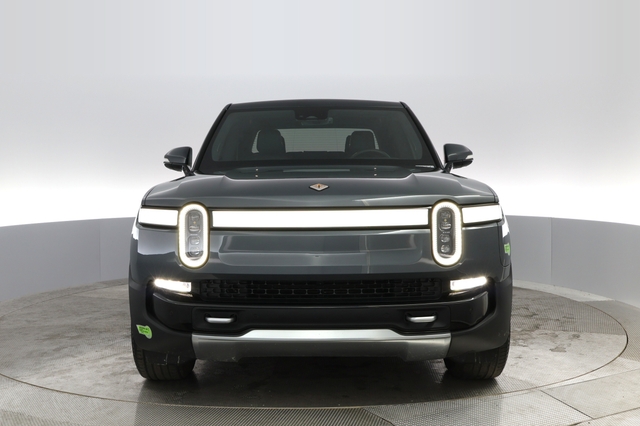 2022 Rivian R1T