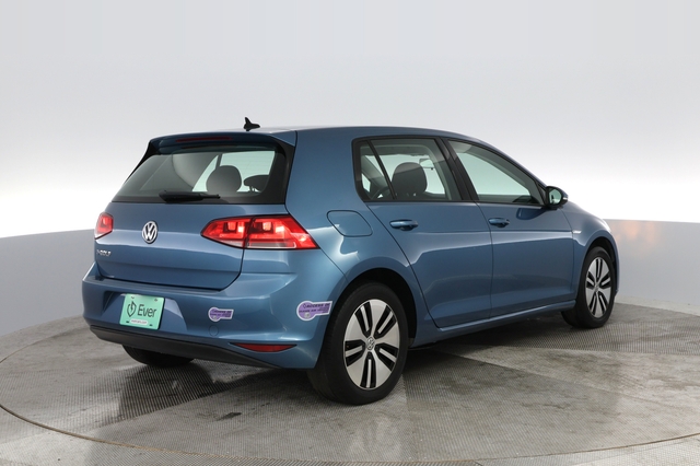 2016 Volkswagen e-Golf