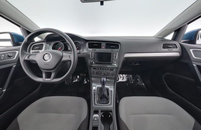 2016 Volkswagen e-Golf