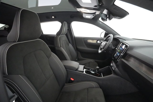 2023 Volvo C40 Recharge