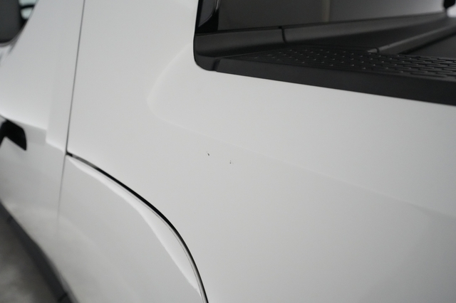 2022 Rivian R1T