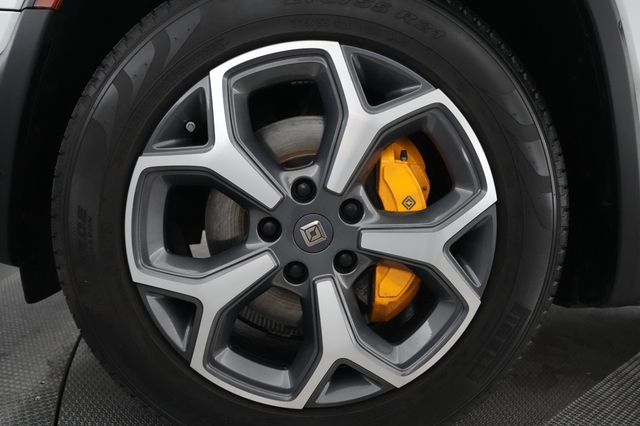 2022 Rivian R1T