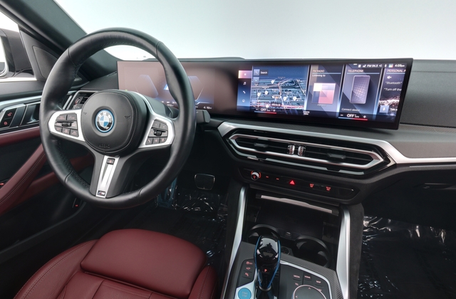 2022 BMW i4