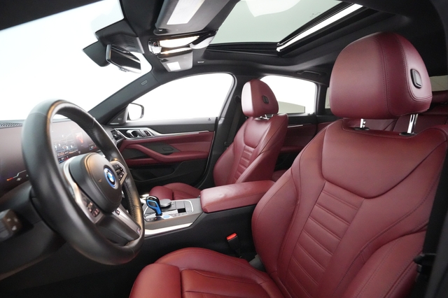 2022 BMW i4