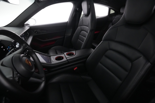 2021 Porsche Taycan