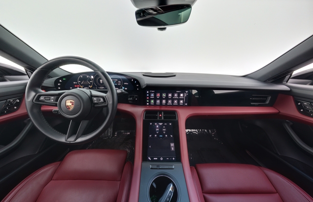 2021 Porsche Taycan