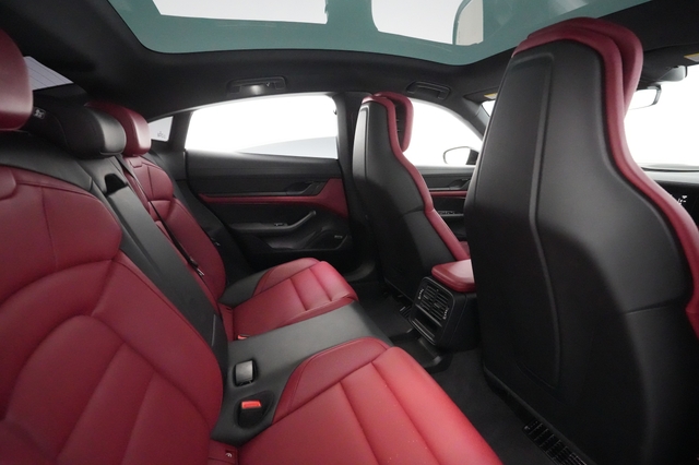 2021 Porsche Taycan