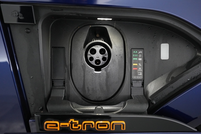 2022 Audi e-tron