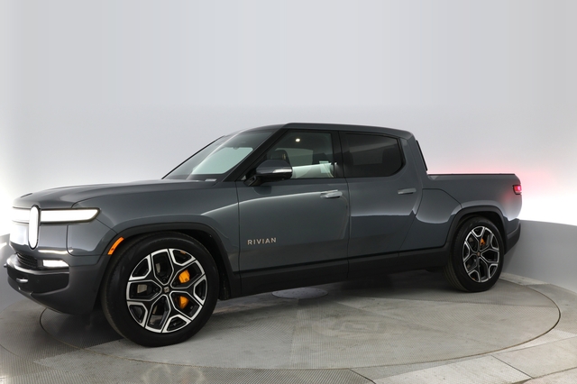 2022 Rivian R1T