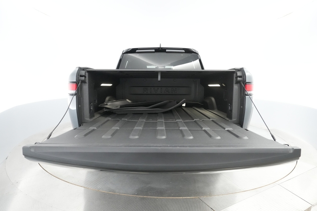 2022 Rivian R1T