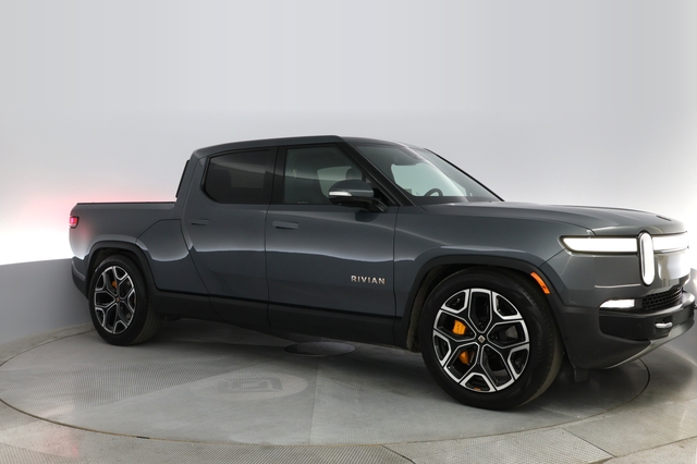 2022 Rivian R1T