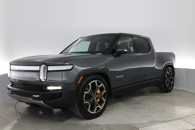 2022 Rivian R1T