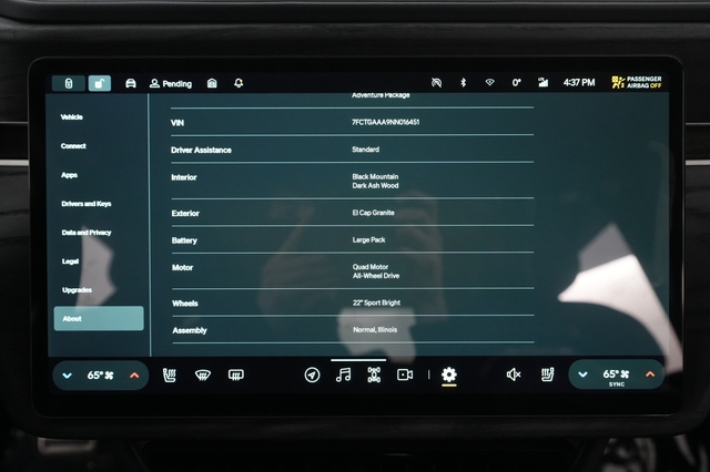 2022 Rivian R1T