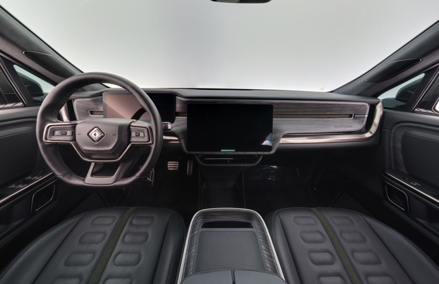 2022 Rivian R1T
