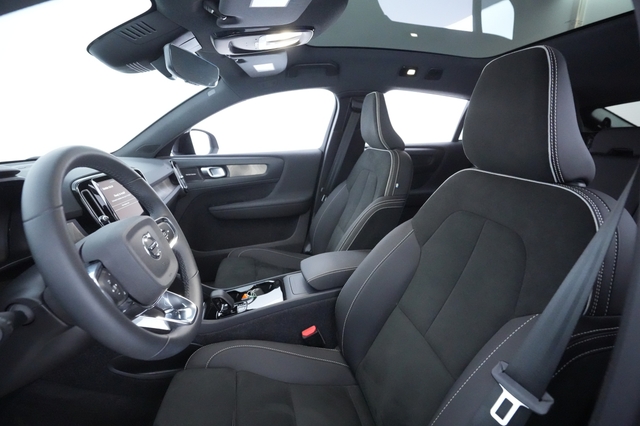 2023 Volvo C40 Recharge