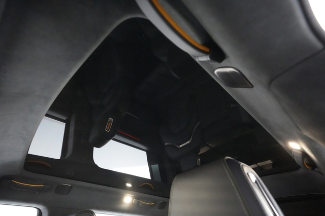 2023 Rivian R1S