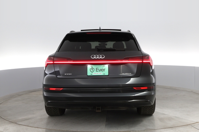 2021 Audi e-tron