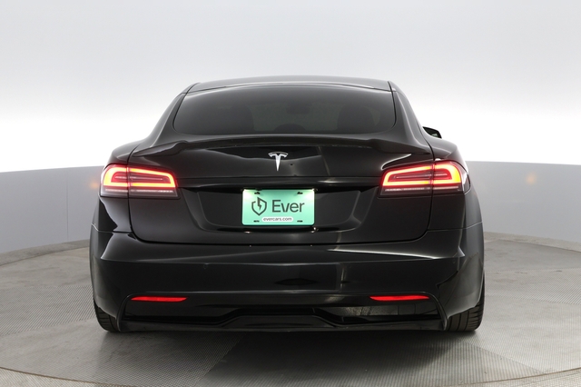 2022 Tesla Model S