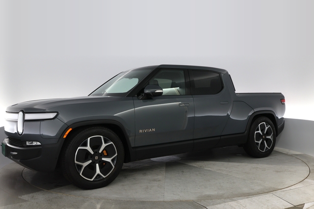 2022 Rivian R1T