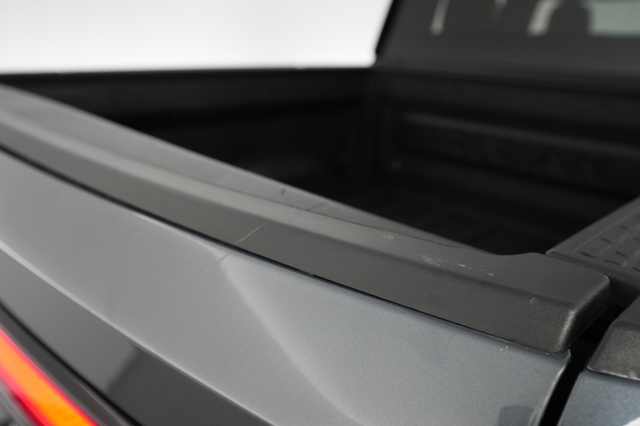 2022 Rivian R1T