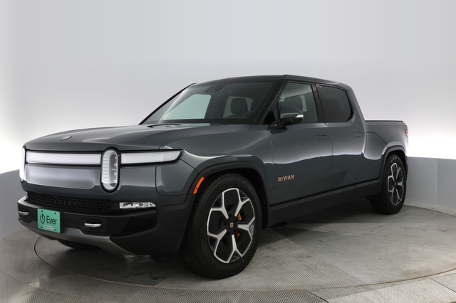 2022 Rivian R1T