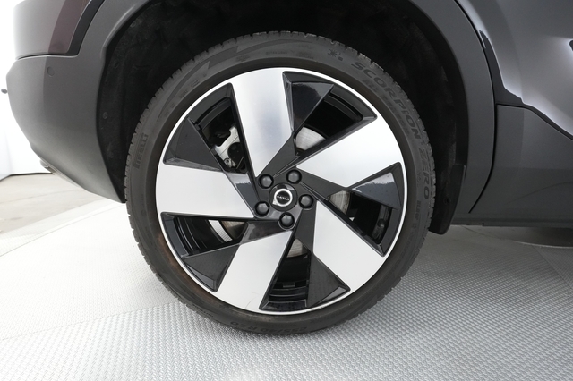 2023 Volvo C40 Recharge