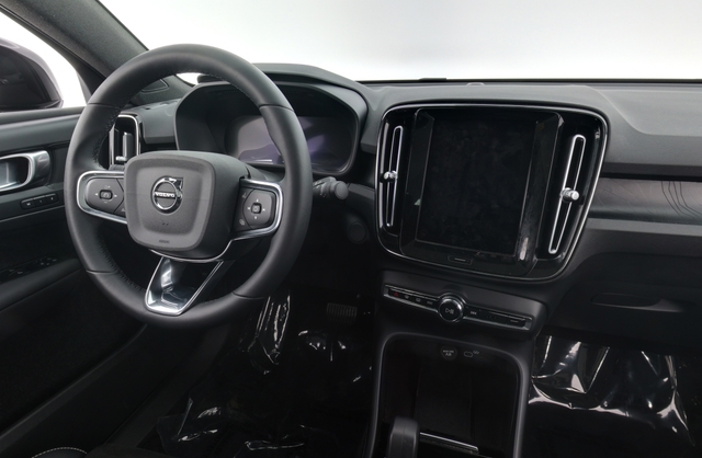 2023 Volvo C40 Recharge