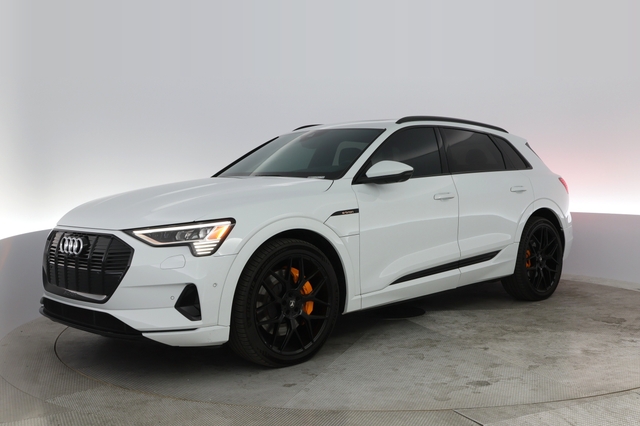 2022 Audi e-tron
