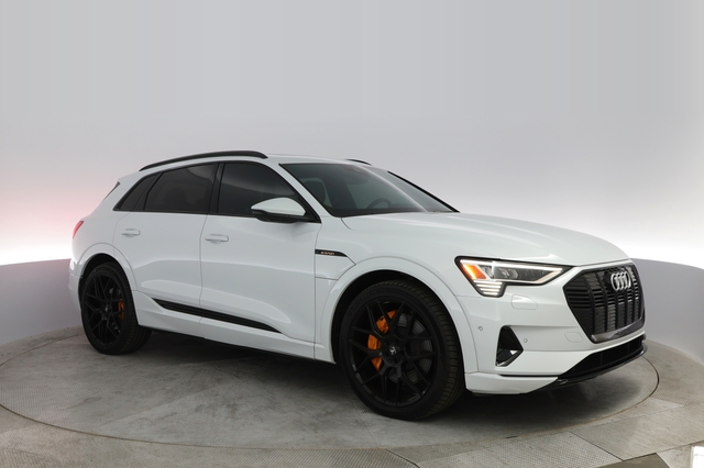 2022 Audi e-tron
