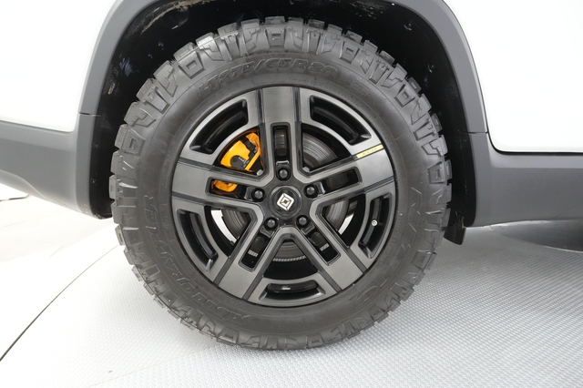 2022 Rivian R1T