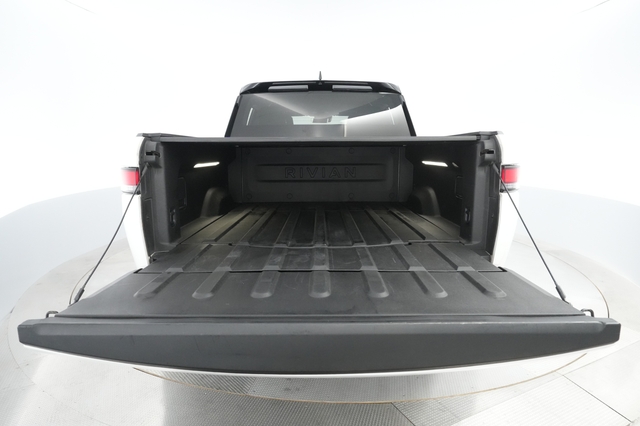 2022 Rivian R1T