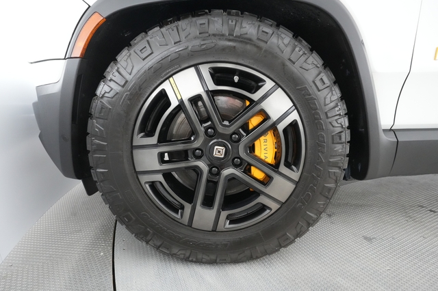 2022 Rivian R1T