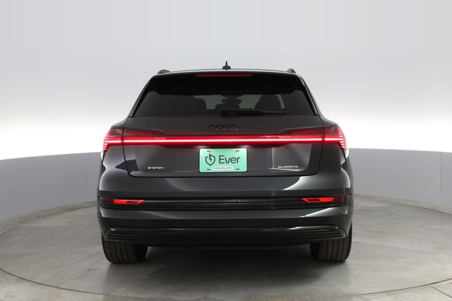 2021 Audi e-tron