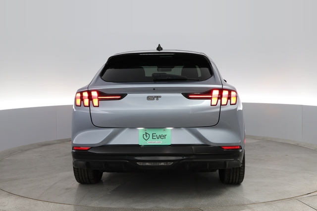 2022 Ford Mustang Mach-E