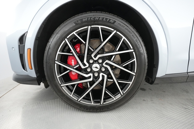 2022 Ford Mustang Mach-E