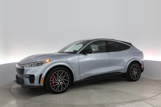 2022 Ford Mustang Mach-E