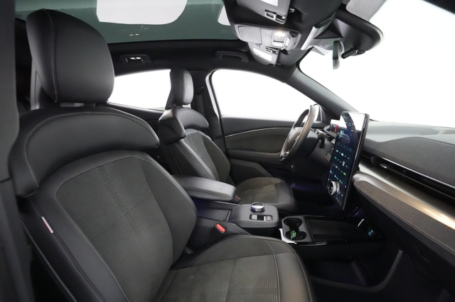 2021 Ford Mustang Mach-E
