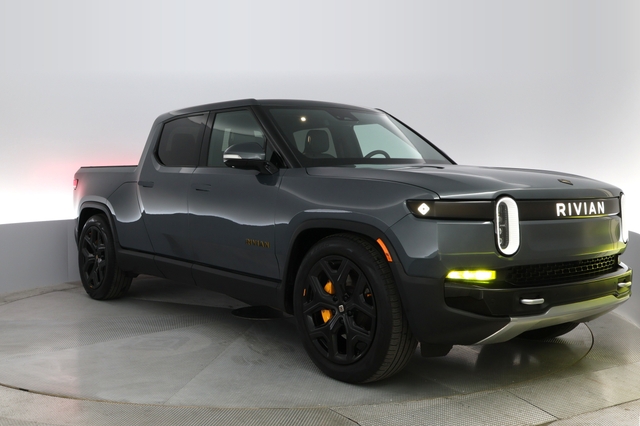 2022 Rivian R1T