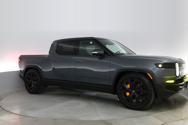2022 Rivian R1T