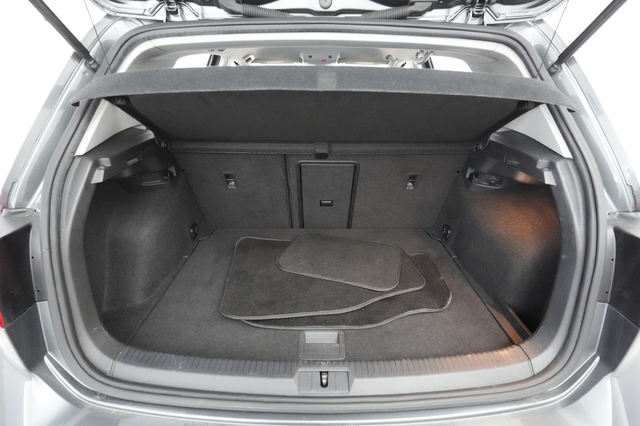 2019 Volkswagen e-Golf