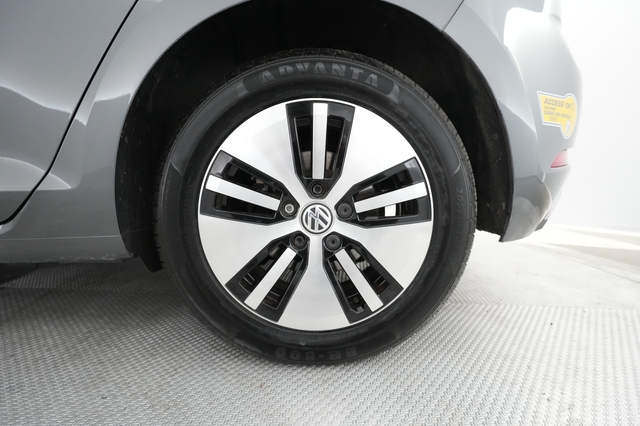 2019 Volkswagen e-Golf