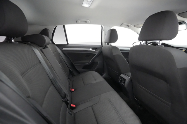 2019 Volkswagen e-Golf