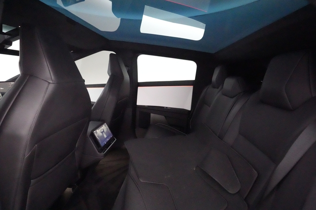 2024 Tesla Cybertruck