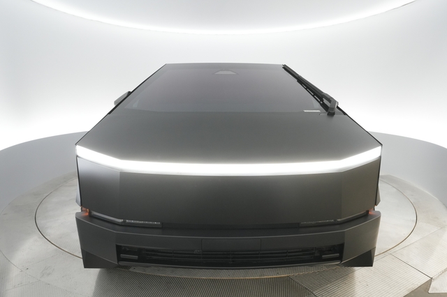 2024 Tesla Cybertruck