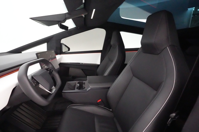 2024 Tesla Cybertruck