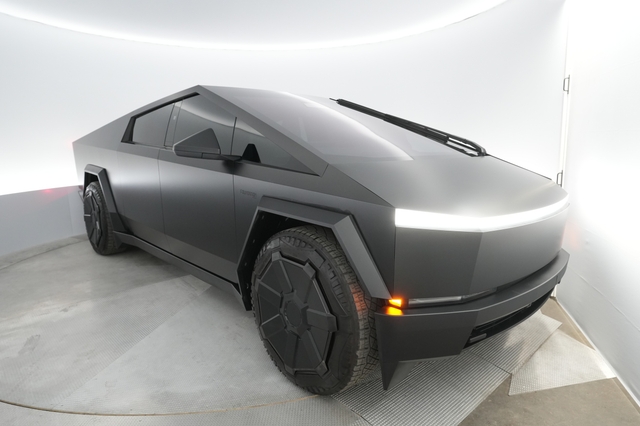2024 Tesla Cybertruck