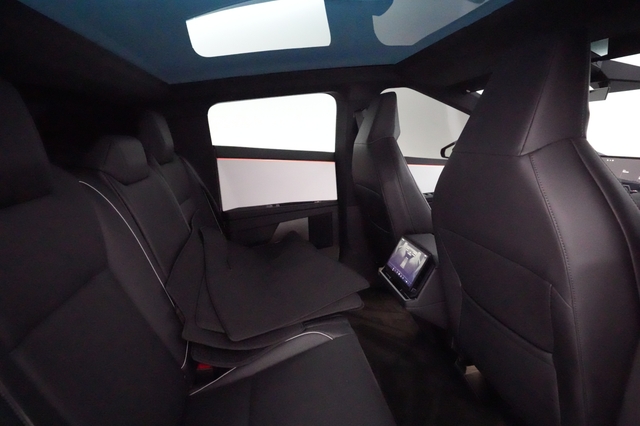 2024 Tesla Cybertruck
